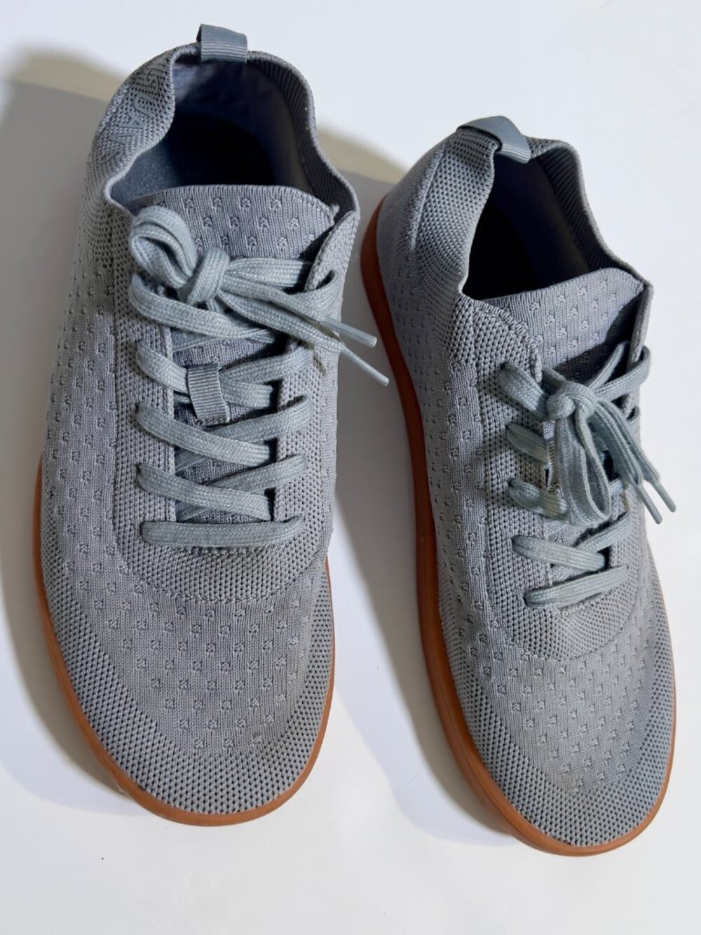 Suavs Sneakers with Tan Gum Sole